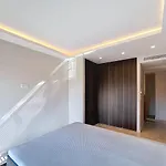 New Modern Rooftop 2 Ch 4 Peoples Clim Wifi